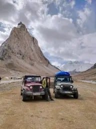 off-roading in Manali leh tour