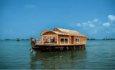 kerala tour with houseboat stay