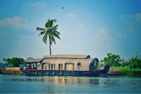 house boat in alleppey