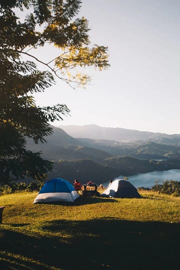 Camping in triund