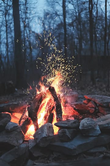 bonfire in kasol