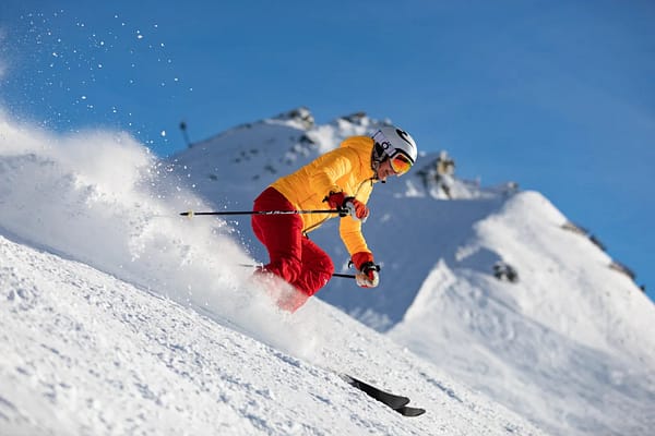 snow activities in Manali